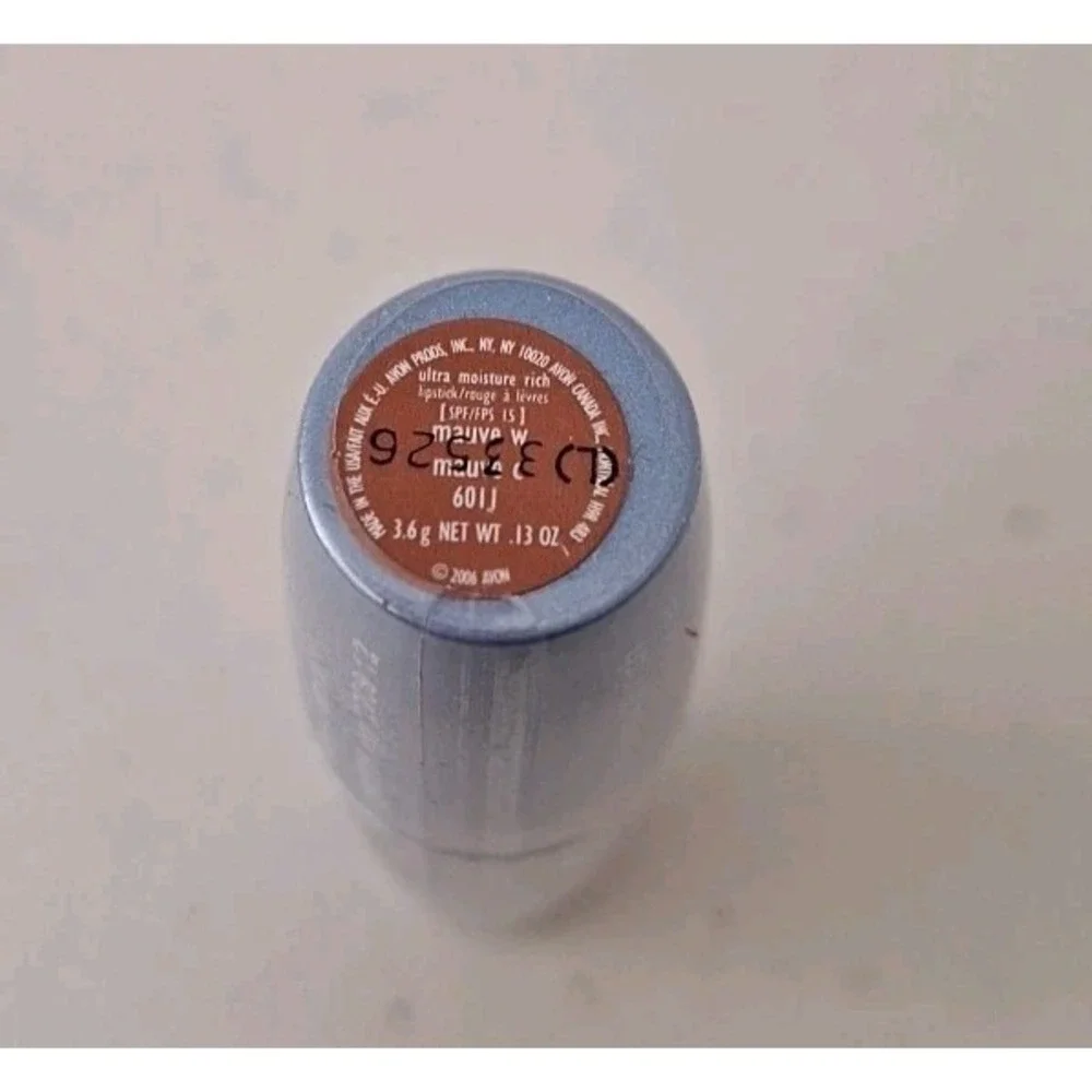 New Sealed AVON ULTRA Moisture RICH LIPSTICK Lip Color - MAUVE C